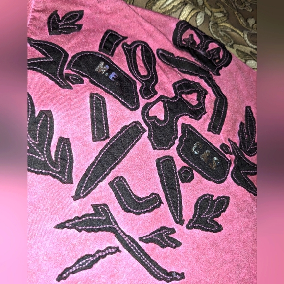 Marc Ecko Vneck Logo Shoulder 🩷 - Picture 3 of 4